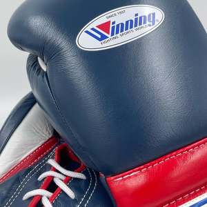 Gants de boxe Winning de haute qualité, professionnels, en cuir de vachette véritable, à lacets, pour le kickboxing et le sparring. - Product Image 4