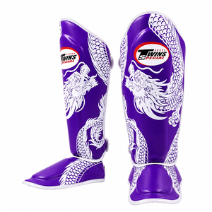 Espinilleras Profesionales de Piel Verde de Alta Calidad para Boxeo, Muay Thai, Kick Boxing y MMA, con Logotipo Personalizado - Product Image 4