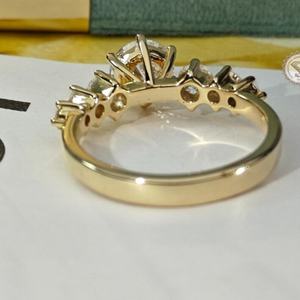 Anillo de Compromiso con Diamante Cultivado en Laboratorio Certificado por IGI de 4.10 Quilates para Mujer, Oro de 14K/18K, Joyería de Lujo para Boda, Regalo Nupcial - Product Image 6