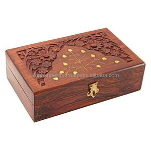 Boîte à bijoux en bois écologique, durable et décorative, pour ranger les accessoires, les bagues et autres objets. - Product Image 2