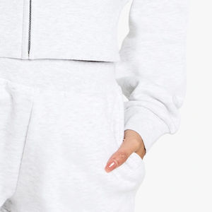 Sweat à capuche décontracté moderne pour femme, facile d'entretien, mode quotidienne, avec fermeture éclair, design de haute qualité, pour commandes en gros, manches longues - Product Image 4