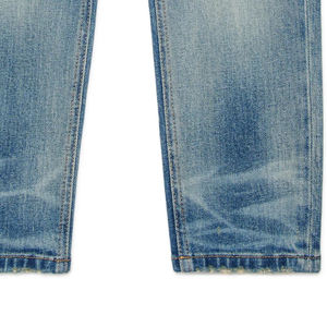 กางเกงยีนส์เด็กชายสุดเทรนดี้ ทรงเข้ารูปยืดหยุ่นได้ ดีไซน์ทันสมัย ผ้าเดนิมนุ่มสบาย กางเกงเด็กชายสำหรับสวมใส่สบายแบบลำลอง - Product Image 4