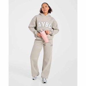 Conjunto de Dos Piezas al por Mayor: Sudadera de Felpa con Cuello Redondo y Pantalones Deportivos de Pierna Recta, con Bordado de Apliques Personalizado - Product Image 3