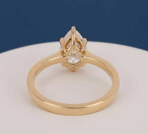 Anillo de Compromiso con Diamante Cultivado en Laboratorio de 1.06ct, Corte Pera, VVS2, Certificado IGI, Chapado en Rodio, Oro Amarillo, Pavé, para Mujer, Venta al Por Mayor, Personalizado - Product Image 4