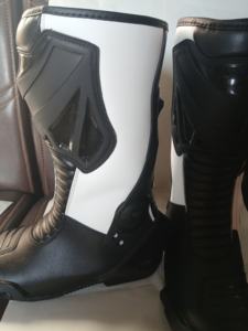 Botas de Motocross de Cuero Impermeables, Transpirables y Resistentes al Viento para Hombre y Mujer, para Motociclismo Todoterreno - Product Image 5