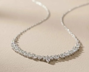 Collier en argent sterling 925 avec moissanite de forme marquise, parfait pour les mariages et les anniversaires - Product Image 1