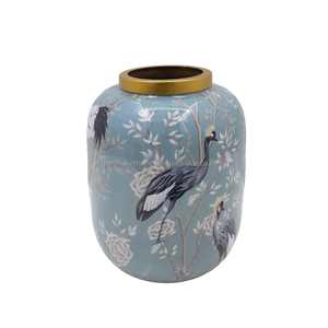 Vase à fleurs en métal de couleur bronze au design moderne et pot à fleurs en fer pour la décoration de table, fabriqué à la main en gros - Product Image 5