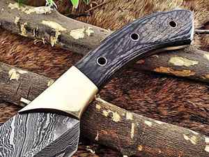 Cuchillo Táctico de Caza de Acero de Damasco Forjado de Alta Resistencia, Cuchillo de Supervivencia para Exteriores con Guarda de Latón Brillante para Camping - Product Image 4
