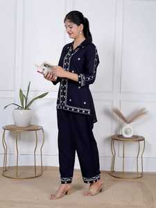 Ensemble coordonné de robes décontractées bleu marine pour femmes, haut brodé à boutons avec pantalon droit, tenue ethnique élégante - Product Image 4
