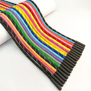 Cordón Reflectante de Alta Calidad para Ropa Deportiva, Accesorios para Prendas con Puntas de Plástico y Logotipo Grabado/Serigrafiado - Product Image 1