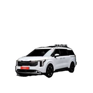 Kia Carnival 7 places modèle Signature 2024 avec 18 067 km, moteur diesel, boîte automatique, sièges en cuir, caméra de recul - Product Image 1