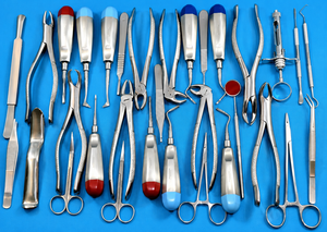 Kit de 32 instruments de chirurgie dentaire pour extraction, éleveurs et forceps, en acier inoxydable, réutilisable, certifié CE - Product Image 1