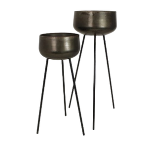 กระถางดอกไม้และกระถางต้นไม้สไตล์โมเดิร์น ของตกแต่งบ้าน กระถางเหล็กเคลือบสีดำพร้อมขาตั้งโลหะ ราคาประหยัด - Product Image 1