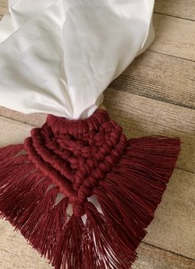 Porta servilletas de macramé estilo boho. Decoración de mesa ideal para bodas - Product Image 2
