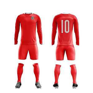 Fournisseur d'uniformes de football OEM, ensemble de maillots et shorts de performance premium, impression de logo personnalisée pour les écoles, les clubs et les marques privées - Product Image 5