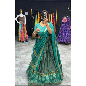 Lehenga Choli Rojo de Poliéster de Diseñador de Moda Valam, Talla M, con Estampado Digital y Hermosa Dupatta, Especial para Navratri y Diwali - Product Image 4