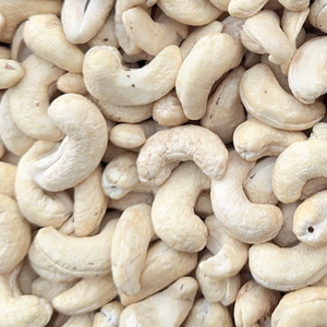 Meilleur prix pour les noix de cajou WW180, WW240, WW320, LP, WS, noix de cajou biologiques en gros exportées à Dubaï, en Europe, au Moyen-Orient - Product Image 1