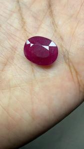 Pierre précieuse naturelle rubis ovale de 7,95 carats, rouge intense, pour bague de luxe, pendentif et bijoux fins sur mesure - Product Image 4