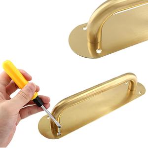 Manija de Puerta Dorada con Placa Plana de Acero Inoxidable para Interiores y Herrajes de Puerta para Uso Residencial y Comercial - Product Image 6