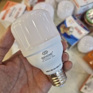 Bombilla LED de 5W Fabricada en Vietnam DOB/SKD Bombillas LED Súper Duraderas y Eficientes Energéticamente, Temperatura de Color 6500K, Vida Útil de 20,000 Horas - Product Image 1