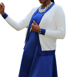 ZPB Fabricant OEM ODM Personnalisé – Cardigan Tricoté Classique Bleu avec Broderie de Patch pour Femme – Vente en Gros de Pulls de Sororité – Fabrication en Vrac Adaptée aux Usines - Product Image 2