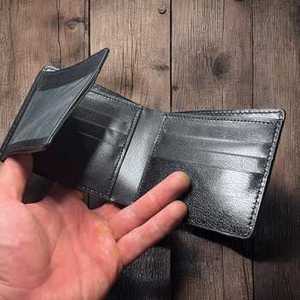 Black Color Attractive Hand <b>Tooled</b> Wolf Face Carved Border Stitched 100% Genuine <b>Leather</b> Material Bifold Card Cash Men's Wallets - Product Image 3