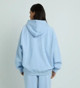 Conjunto de Sudadera de Cuello Redondo y Pantalones Relajados para Mujer, Fabricante de Ropa al por Mayor con Logotipo Personalizado OEM/ODM y Marca Privada - Product Image 4