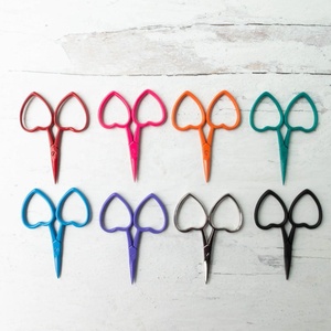 กรรไกรตัดผ้าขนาดเล็ก DEGEN Heart Mini Scissors Little Love กรรไกรปักผ้าขนาดเล็ก Little Love - Product Image 3
