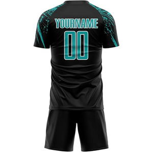 Equipación de fútbol de club europeo, diseño minimalista en azul marino y dorado, camiseta de fútbol premium, ligera, de secado rápido, lista para incluir patrocinadores. - Product Image 3