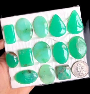 Chrysoprase Cabochon Sélectionné, Pierre de Guérison Reiki pour la Fabrication de Bijoux, Pendentif Enroulé de Fil, Cadeau d'Amour pour Quelqu'un Spécial - Product Image 1
