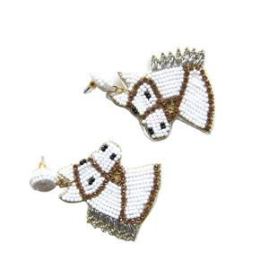 Nouvelles boucles d'oreilles élégantes faites à la main en coton avec broderie de perles en forme de rose, légères, de forme ovale, mignonnes et fantaisie, par MD HANDICRAFTS - Product Image 1