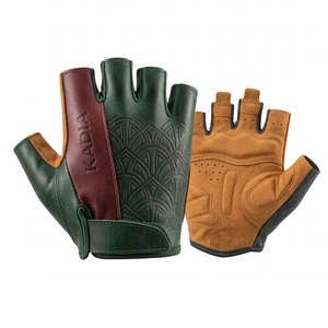 Guantes de Cuero KADIA de Medio Dedo para Hombre y Mujer, Estilo Premium Acolchado y Grabado, Guantes de Conducción con Palma Acolchada en Color Personalizado - Product Image 1