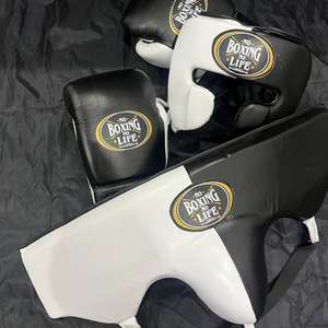 ชุดฝึกซ้อมมวยคุณภาพสูงปรับแต่งได้ NO BOXING NO LIFE พร้อมนวมหนังแท้ ที่ครอบศีรษะ และอุปกรณ์ป้องกันอวัยวะเพศชาย ราคาขายส่ง - Product Image 1