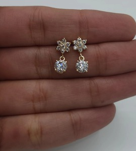 Pendientes de Diamantes Cultivados en Laboratorio, Diseño Cristiano, 1.28 Ct, Oro de 14K, Estrella y Flor, Pendientes Colgantes, Regalo para Mujer, Joyería Minimalista - Product Image 6