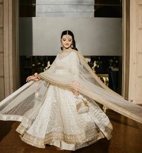 ชุดเดรส Anarkali สวยงาม ปักลายด้วยลูกปัด ชุดส่าหรีสำหรับผู้หญิง ชุดอินเดีย ปากีสถาน ชุดพื้นเมือง ชุดอาบายะ ชุดปากีสถาน - Product Image 1