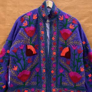 Chaqueta Boho Morada Bordada para Mujer, Chaqueta Étnica Vintage Hecha a Mano con Bordado de Hilos Coloridos - Product Image 5
