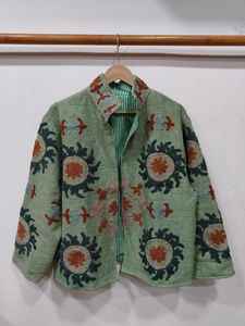 Chaqueta de algodón bordada Suzani del fabricante, ropa exterior étnica colorida, chaqueta étnica de algodón para fiestas, chaqueta bomber Suzani. - Product Image 6