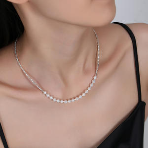 Collar de Perlas de Agua Dulce Naturales de Plata Rota de Alta Gama para Mujer, Diseño Único con Cadena para Clavícula - Product Image 3