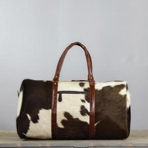 Bolsa de Viaje de Cuero Vacuno con Asas Marrones, Cierre de Cremallera, Gran Capacidad, Bolsa de Fin de Semana - Product Image 2