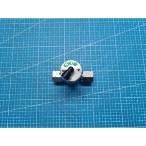 CKD AGD01U-X0001 4X006-2080 Cilindro Neumático Actuador Usado Como Parte de Equipos Semiconductores Legacy - Product Image 1