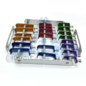 Kit complet de chirurgie vertébrale : instruments de rétraction cervicaux Clear Line Superior - Product Image 2