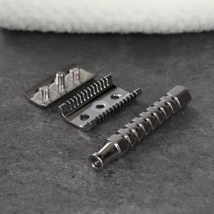 Maquinilla de Afeitar Profesional de Seguridad con Cuchilla de Acero Inoxidable Reutilizable para Hombres, Depilación con Diseño Único y Personalizado - Product Image 5
