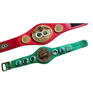 Nouvelle ceinture de championnat de boxe WBC rouge et verte de qualité supérieure avec emblème doré et design unique, ceinture de titre en cuir premium pour collectionneur - Product Image 4