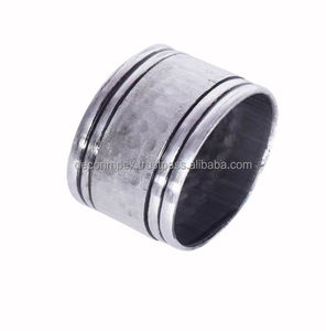 Porte-rond de serviette en métal fait main design moderne décoration de table de fête de mariage avec fonctionnalité de stock - Product Image 1