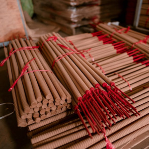 Premium Vietnamese Incense <b>Sticks</b> Big Stripe Natural Long Burning 12 14 16 Hours High Quality Fragrance Export Grade - Product Image 1