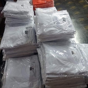 Camiseta de Algodón Premium Lista para Enviar, Lisa, de Manga Corta, Varios Colores, Venta al por Mayor, 100% Algodón, Entrega Rápida - Product Image 6