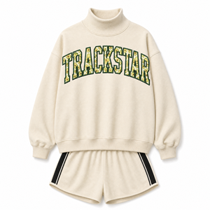 ชุดออกกำลังกายผู้หญิง เสื้อคอเต่าปักลาย Trackstar พร้อมกางเกงขาสั้น รุ่น TS-SET-066 - Product Image 1