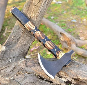 BA Enterprises - Nuevo y Moderno Tomahawk de Supervivencia para Campamento, Grado Industrial, Forjado en Acero de Alta Calidad, Hecho a Mano, Estilo Vikingo - Product Image 5