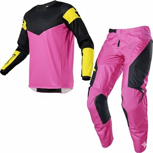 ชุดกีฬามอเตอร์ครอสพิมพ์ลายระบายอากาศได้ดี ผลิตจากโพลีเอสเตอร์แบบซับลิเมชั่น กันลม แห้งเร็ว คุณสมบัติพิเศษสำหรับการขับขี่บนทางวิบาก - Product Image 1