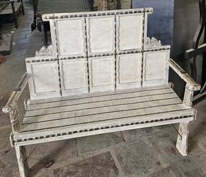 Juego de Sofás de Diseño Antiguo con Estructura de Madera Resistente, Acabado Liso y Cómodo para Espacios Tradicionales - Product Image 1